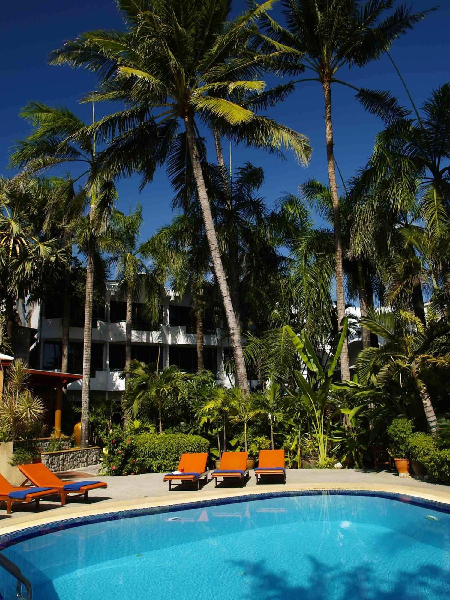 ซาฟารี บีช โฮเทล - SHA Extra Plus Patong ภายนอก รูปภาพ