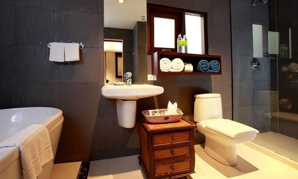 ซาฟารี บีช โฮเทล - SHA Extra Plus Patong ภายนอก รูปภาพ